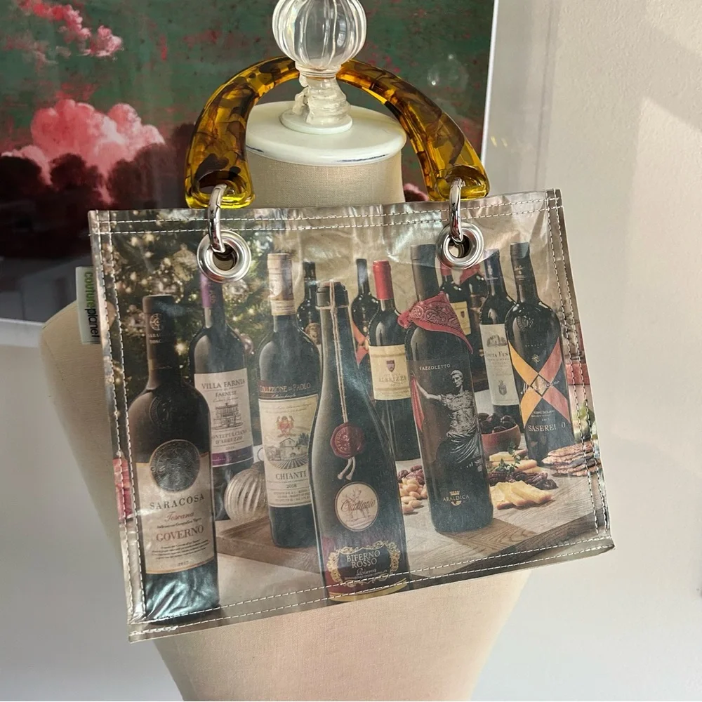 Couture Planet Wine Print Recycled Magazine Tote Bag Acrylic Handle - Picture 3 of 5